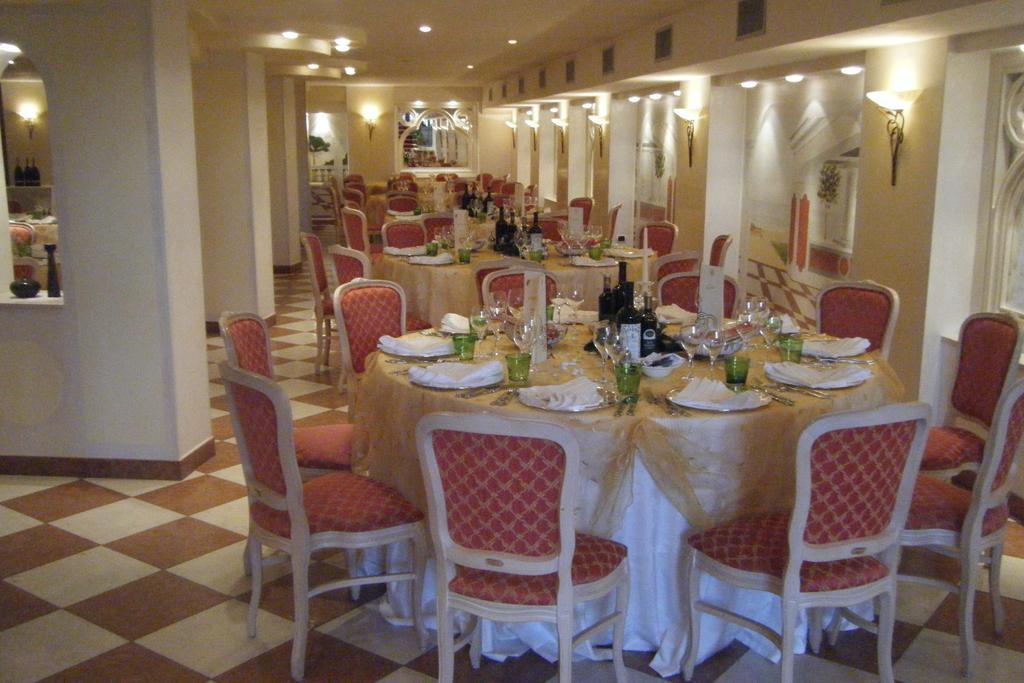 Hotel Real Sottomarina Extérieur photo